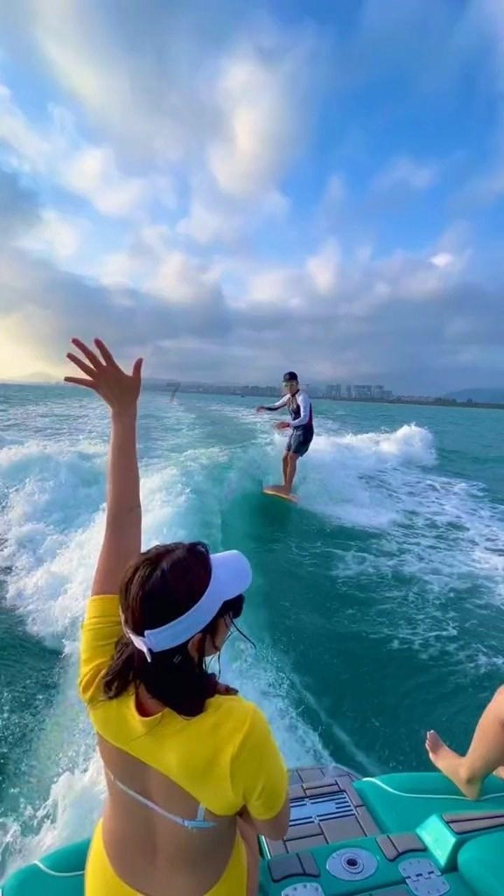 救援飞行员