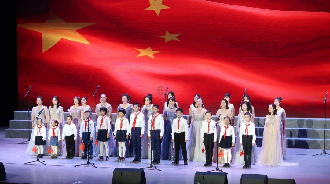古墓丽影：崛起