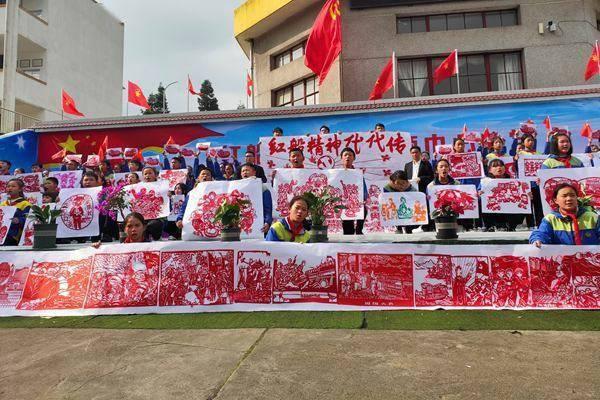 伊朗官员:伊朗和巴基斯坦大使恢复外交使命