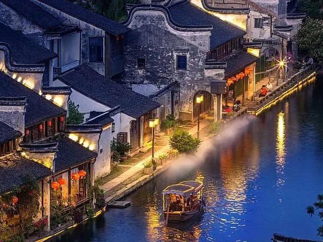 江苏金租：公司按照法律法规及交易所相关规定履行信息披露义务